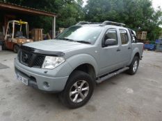 *Nissan Navara Crew Cab Pickup 4x4 Reg: MT06 XME, MOT: Jan 2022, Mileage: 259635