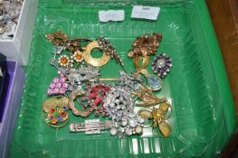 Vintage Costume Jewellery Brooches