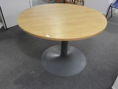 *Circular Meeting Room Table