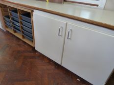 *Storage Cupboard with Tray Rack ~212x70x60cm