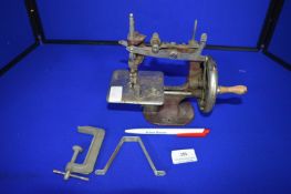 Essex Miniature Sewing Machine with Clamp