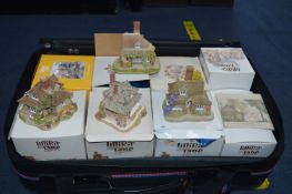 Suitcase Containing Lilliput Lane Cottages