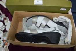 New Hotter Ladies Size: 5 Shoes