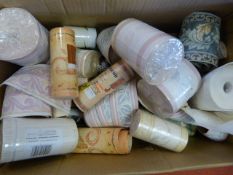 *Box of Assorted Wallpaper Border