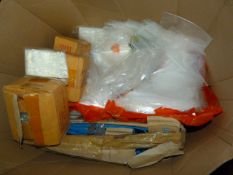 Box of Ring Binders and Packaging Including Grip S