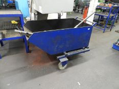 *Forklift Mountable Tipping Swarf Bin