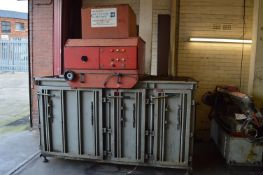 *Large Capacity Waste Paper Bailer