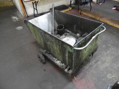 *Tipping Swarf Stillage