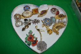 Vintage Costume Jewellery Brooches