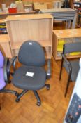 *Operators Gas Lift Swivel Chair with Arms