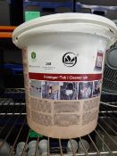 *large tub of cleaner tab