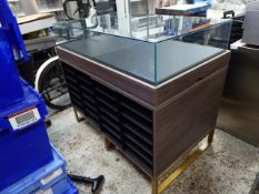 *superb modern glass display case with slide out draw display to either end and metal black shelf co