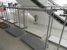 *Mobile Garment Rail with Plate Glass Shelf