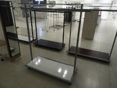 *Garment Rail with Plate Glass Shelf
