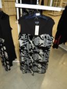 *Saloos Ladies Dress Size: 18