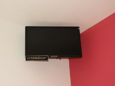 *Flatscreen Security Monitor with Wall Bracket