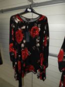 *Saloos Ladies Top Size: 18