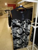 *Saloos Ladies Dress Size: 22