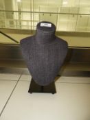 *Necklace Display Décolletage