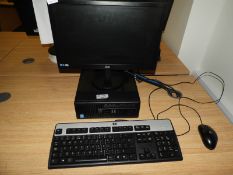 *HP Prodesk Desktop Computer with Monitor, Keyboard & Mouse