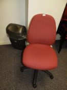 *Operators Gas Lift Swivel Chair