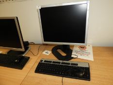 *HP Desktop Computer with Monitor, Keyboard & Mouse