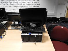 *HP ProLiant ML110 Computer Tower with Monitor, Keyboard and Mouse