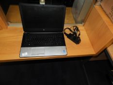 *HP 350QZ Laptop Computer