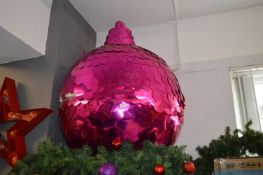 *1m Shop Display Christmas Bauble (requires attent