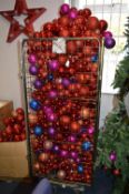 *Quantity of Christmas Bauble Garlands (cage not i