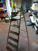 Tubular Framed Decorators Steps