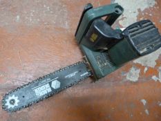 Black & Decker 30cm Chainsaw