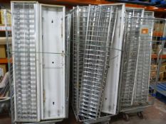 Quantity of 5ft Strip Lights