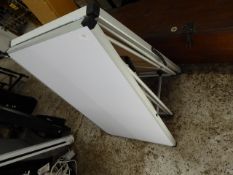 * folding table 2000 x 600 when open