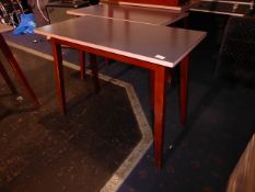 * 4 rectangular pub tables 900 x 450