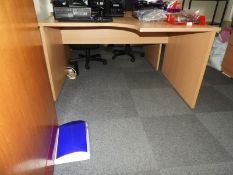 *Workstation with Right-Hand Return in Light Beech Finish, plus Charcoal Operators Chair