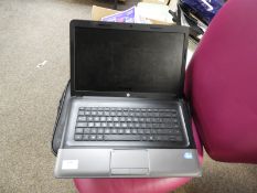 *Dell Latitude 3550 Laptop Computer with Intel Core i3 Processor, Charger and Carry Bag