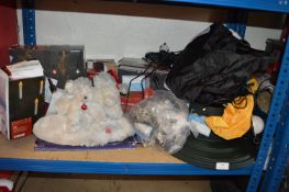 *Christmas Lights, Soft Toy Polar Bear Display, Tr