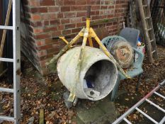 *Half Bag 240v Cement Mixer with Stand