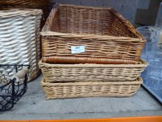 * 3 x whicker trays