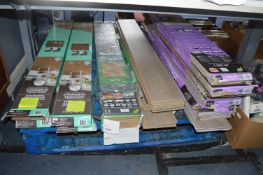 *Pallet of Assorted Laminate Flooring