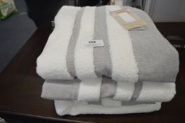 *Caya Hand Towels 3pk