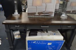 *Contemporary Style Bayside Desk