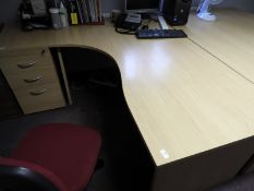 *L-Shape Workstation with Lefthand Return in Light Oak Finish