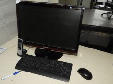 *Samsung Syncmaster T220HD AIO Computer with Cordless Keyboard and Mouse