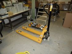 *Liftmate 2.5 Tonne Pallet Truck 550x1100mm