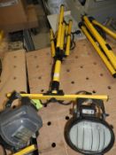 *Defender 240v Two Lamp Halogen Work Light