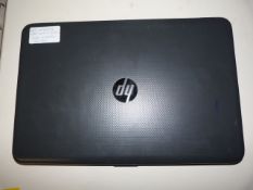 *HP 250 G4 Intel Core i3 5005u @ 2ghz 4GB RAM NO HDD WINDOWS 10 STICKER NOT INSTALLED NO PSU