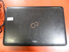Fujitsu i3 Lifebook A Series No Hard Drive - Damaged Screen