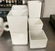 8 x Fine Dining Restaurant Nut Bowls - Ref: CAM672 - CL612 - Location: London SW1PThis item is to be